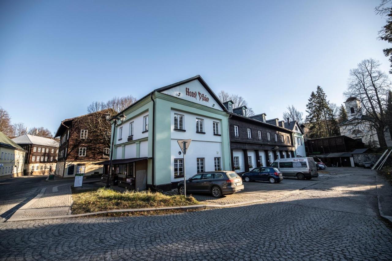 Hotel Dzban Karlova Studánka Exterior foto