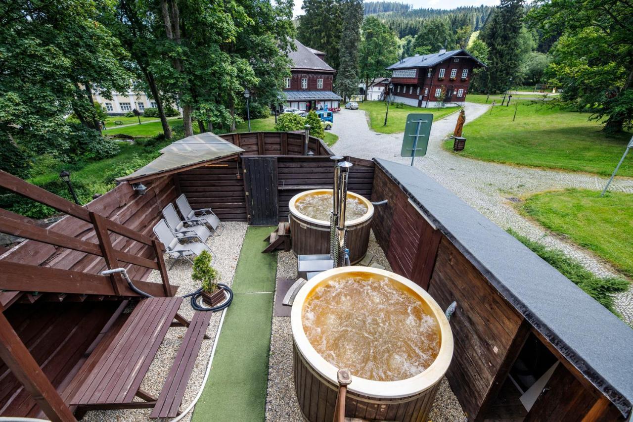Hotel Dzban Karlova Studánka Exterior foto